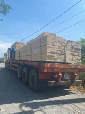 Hình ảnh kho hàng Công ty Khôi Anh Phát - Váp ép Khôi Anh Phát -  Công Ty TNHH Thương Mại Dịch Vụ Sản Xuất Khôi Anh Phát