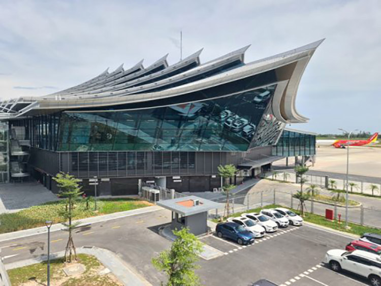 Sân bay quốc tế Phú Bài