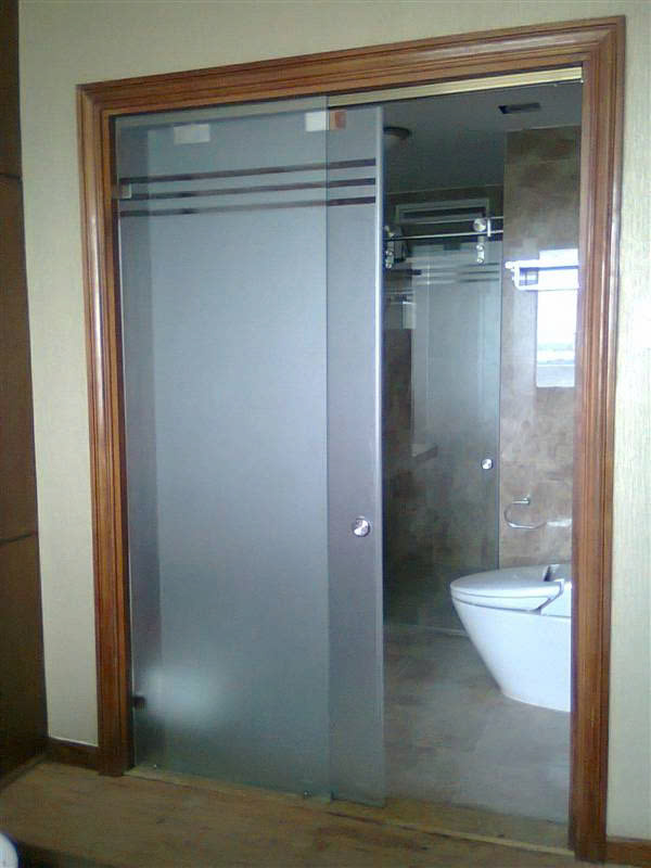 Phòng tắm kính - Hộ Kinh Doanh Cơ Sở Nhôm Kính Hoàng Thịnh