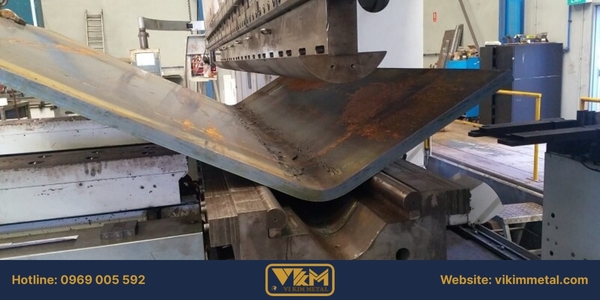 Gia công chấn, tạo hình - Gia Công Cơ Khí Vĩ Kim - Công Ty TNHH Kỹ Thuật Vĩ Kim