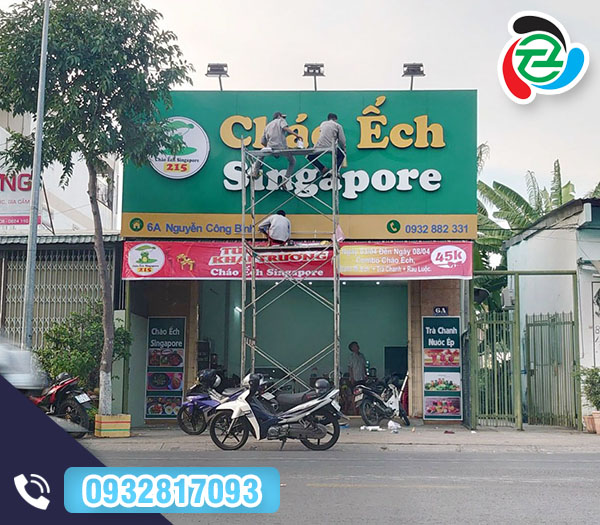 Bảng hiệu quảng cáo nhà hàng Cháo ếch Singapore