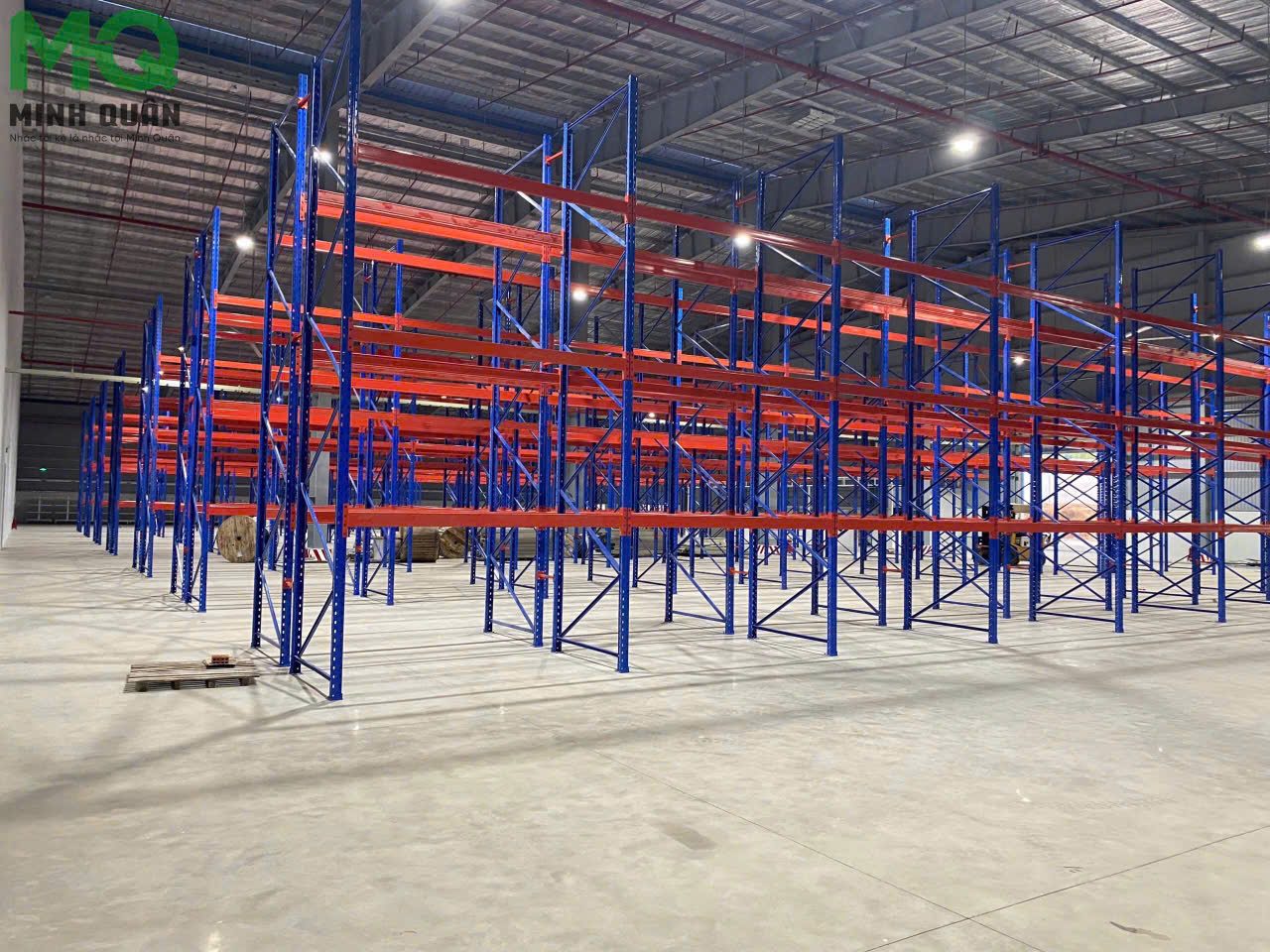 Cung cấp kệ tải nặng kho hàng khách hàng Quận 2 TP.HCM - Kệ Siêu Thị Minh Quân - Công Ty TNHH Đầu Tư Phát Triển Thương Mại Dịch Vụ Minh Quân