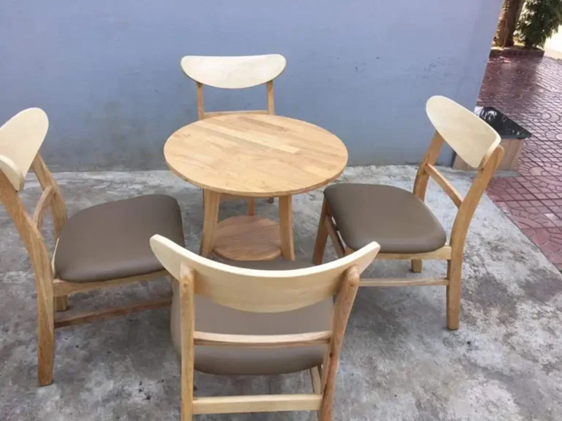 Bàn tròn 4 ghế gỗ