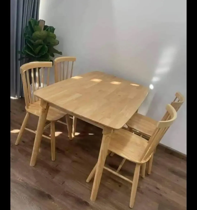 Mẫu bộ bàn ăn