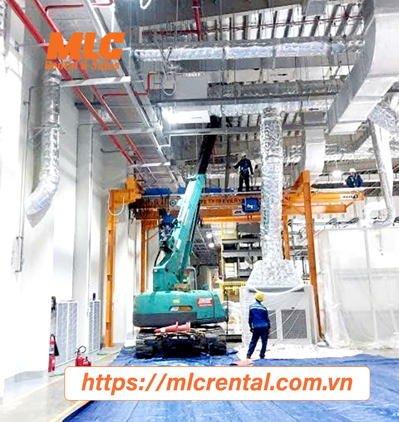 Cho thuê xe cẩu mini 4.9 tấn CK90UR - Cho Thuê Xe Nâng MLC - Công Ty TNHH MLC Rental