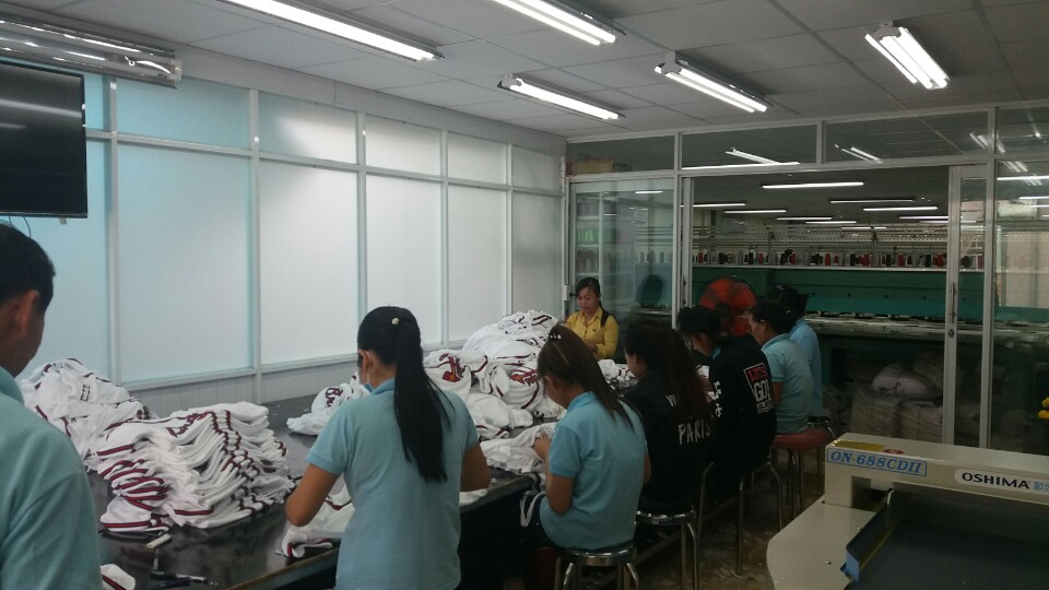 Hình ảnh sản xuất công ty Tài Ngân Phát - Thêu Vi Tính, Thêu Logo - Công Ty TNHH Tài Ngân Phát