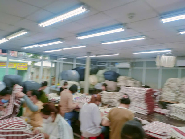Hình ảnh sản xuất công ty Tài Ngân Phát - Thêu Vi Tính, Thêu Logo - Công Ty TNHH Tài Ngân Phát