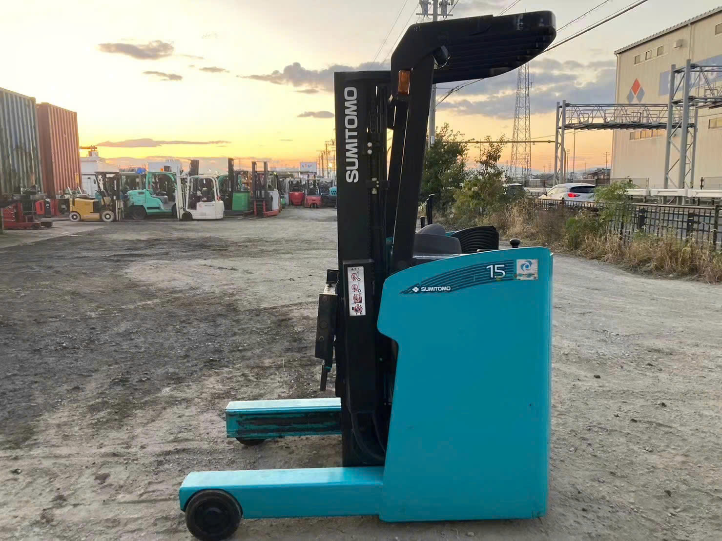 Xe nâng điện hiệu Sumitomo 61FBR15SCXII