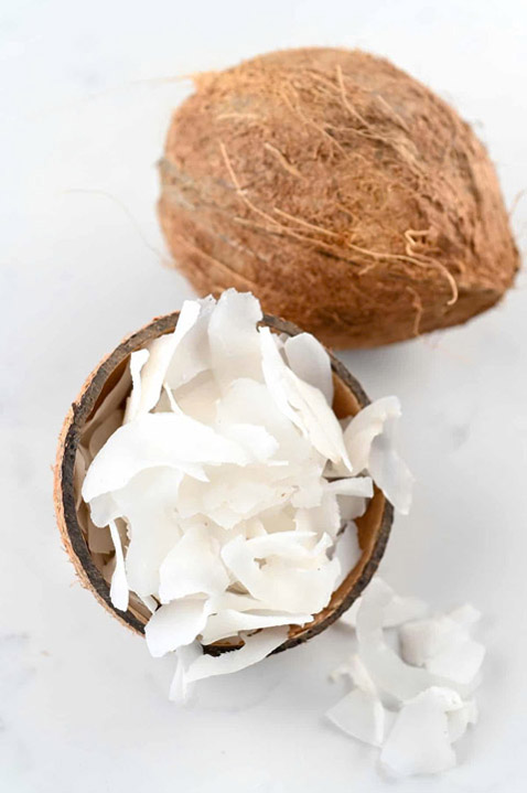 Cơm dừa lát sấy