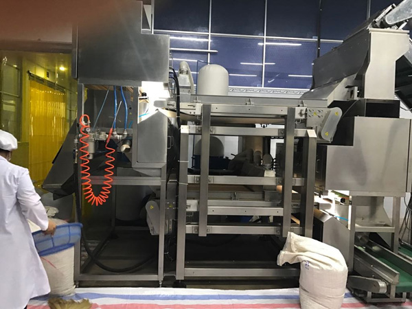 Nhà máy sản xuất cơm dừa công ty Tutilan