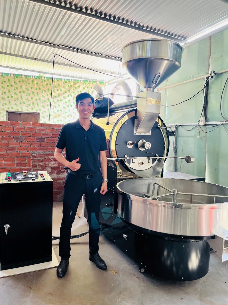 Bàn giao máy rang cà phê 60kg cho thương hiệu Vũ Nguyên Coffee tại Daklak