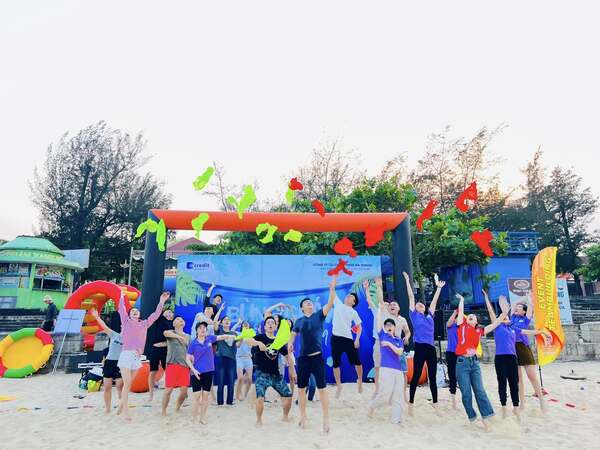 Tổ chức sự kiện team building