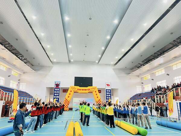 Tổ chức sự kiện team building