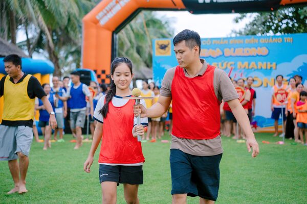 Tổ chức sự kiện team building
