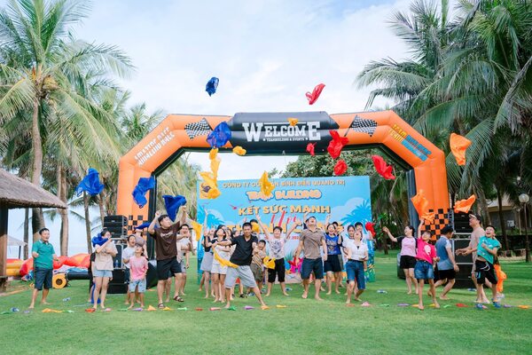 Tổ chức sự kiện team building
