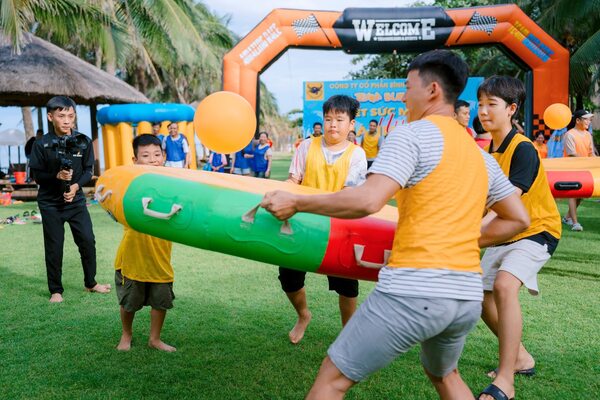 Tổ chức sự kiện team building