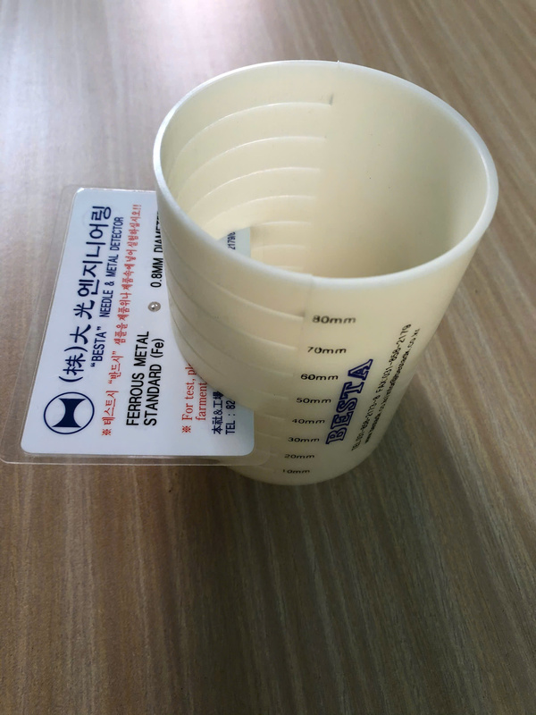 Cốc Besta máy dò kim