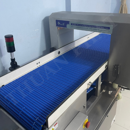 Băng tải xích nhựa