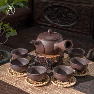 Ấm trà tay ngang