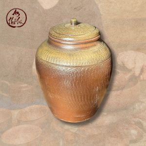 Hũ sành nung củi