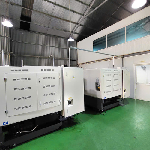 Máy tiện CNC