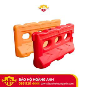 Dải phân cách chứa nước