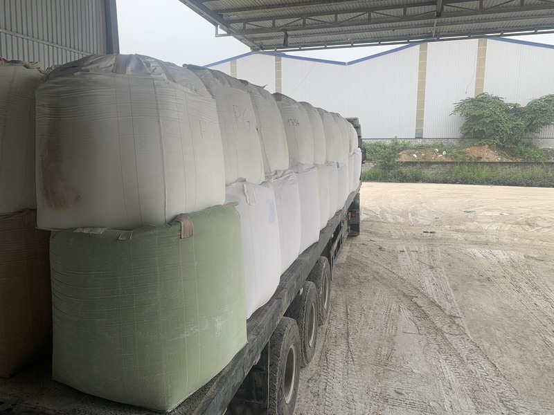 Hình ảnh khai thác bột đá