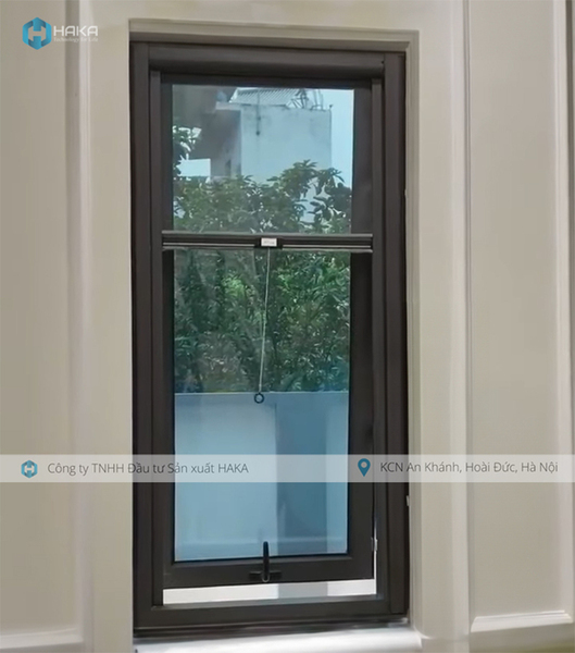 Cửa lưới chống muỗi tự cuốn thông minh, hiện đại