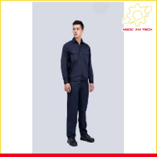 Quần áo kaki màu tím than