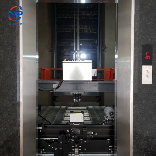 Thang máy tải khách 320kg - 450kg