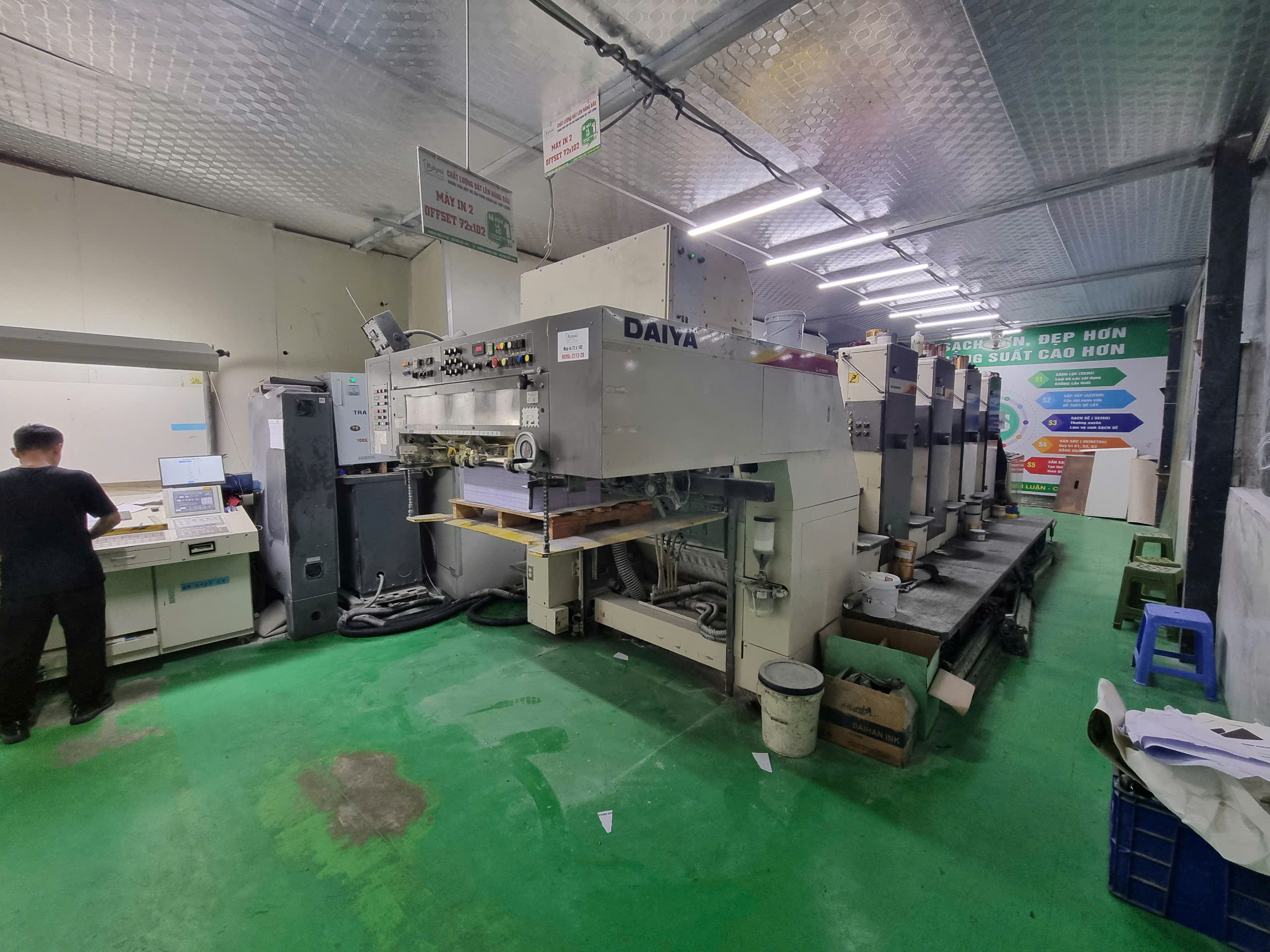 Hình ảnh máy móc công ty In Ấn Royal Việt Nam