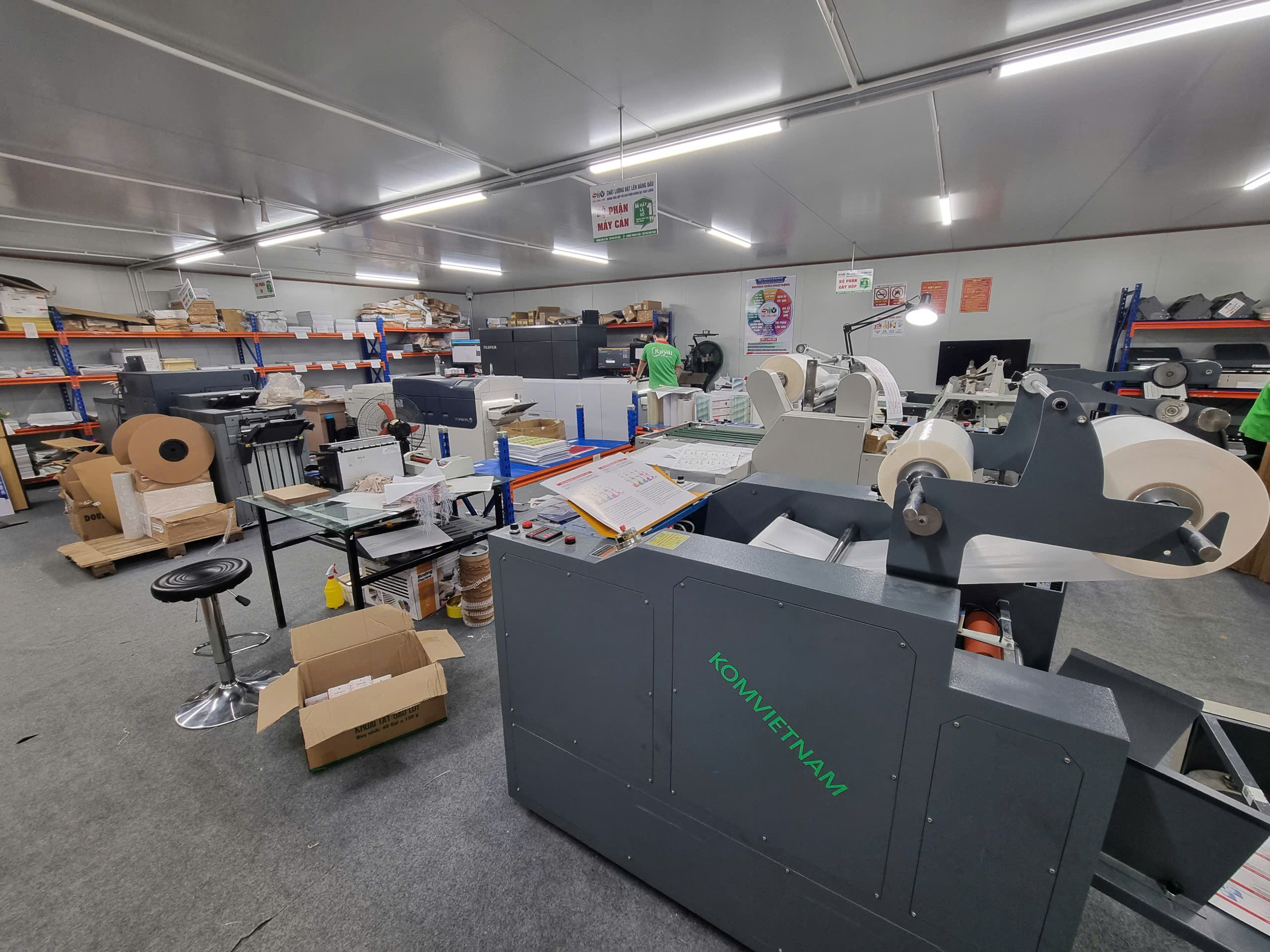 Hình ảnh máy móc công ty In Ấn Royal Việt Nam