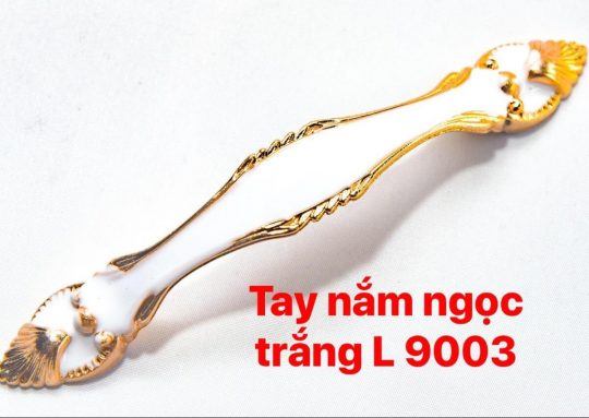 Tay nắm ngọc trắng 12.8cm