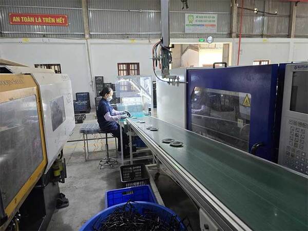 Hoạt động gia công sản xuất - Gia Công Nhựa H&D Plastic - Công Ty Cổ Phần H&D Plastic