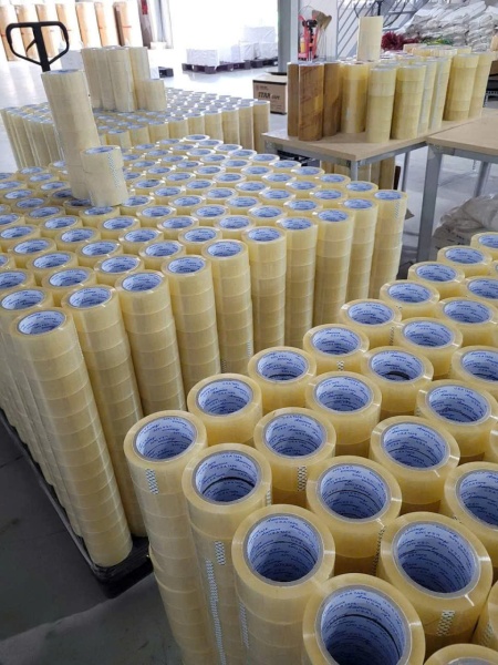Băng keo - Công Ty TNHH Sản Xuất Thương Mại Dịch Vụ Nhựa Phương Thịnh Phát