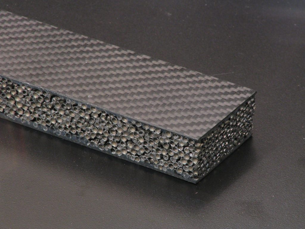 Carbon fiber tấm - Vật Liệu Xây Dựng Phương Anh Vina - Công Ty TNHH Sản Xuất Thương Mại Và Dịch Vụ Phương Anh Vina