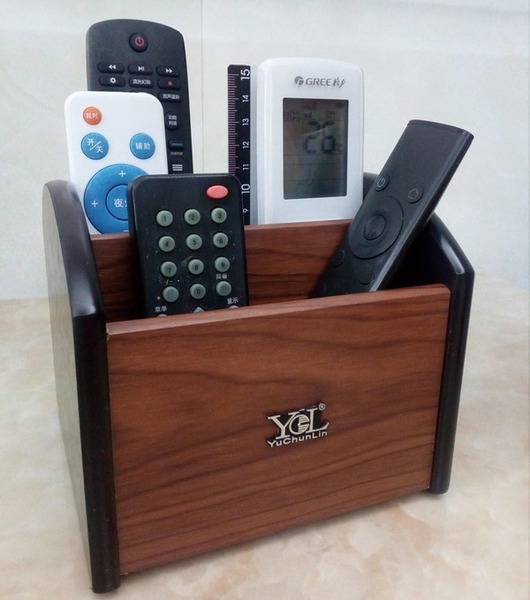 Hộp gỗ để bàn đựng bút và điều khiển xoay tròn