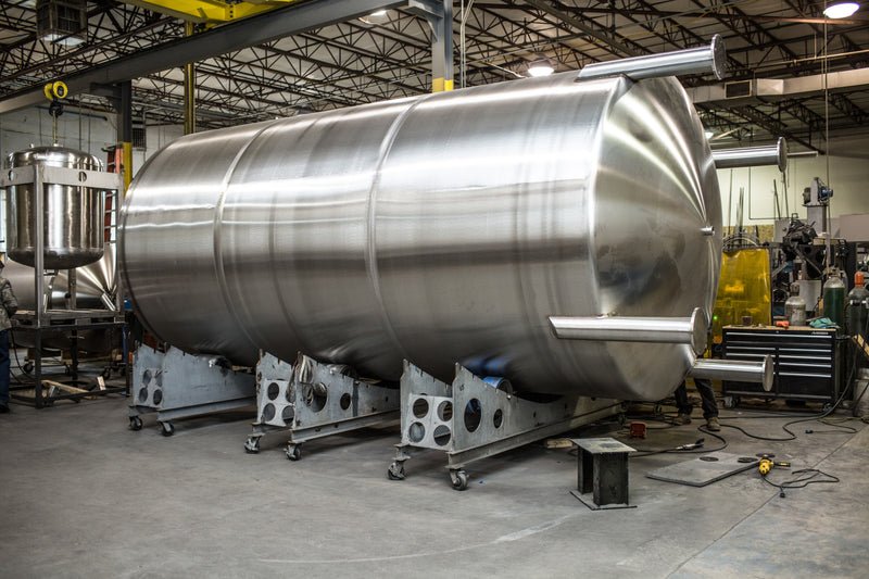 Gia công sản xuất bồn bể inox dân dụng, công nghiệp