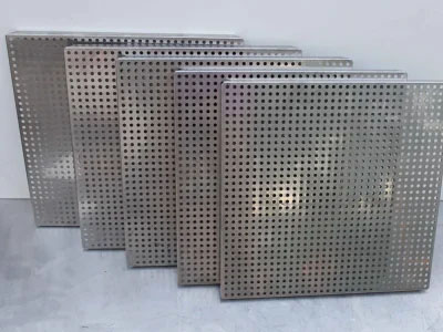 Tấm inox đột lỗ