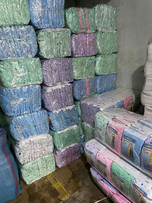 Hình ảnh kho hàng công ty Nguyễn Trung Hiền