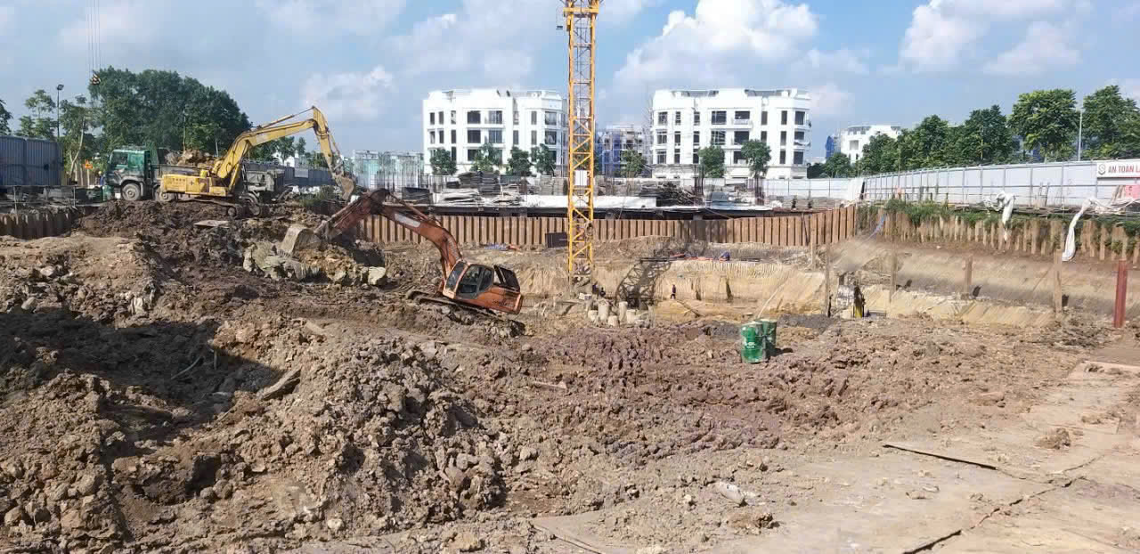 Dịch vụ sửa chữa máy xúc - Sửa Chữa Máy Xúc Khánh Nguyên - Công Ty TNHH Máy Công Trình Khánh Nguyên