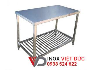 Bàn inox có nan dưới