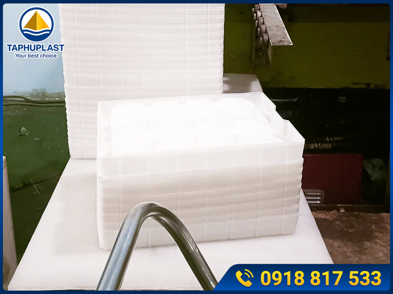 Hình ảnh sản xuất - Khay Nhựa Định Hình Tâm Tấn Phúc - Công Ty TNHH Tâm Tấn Phúc