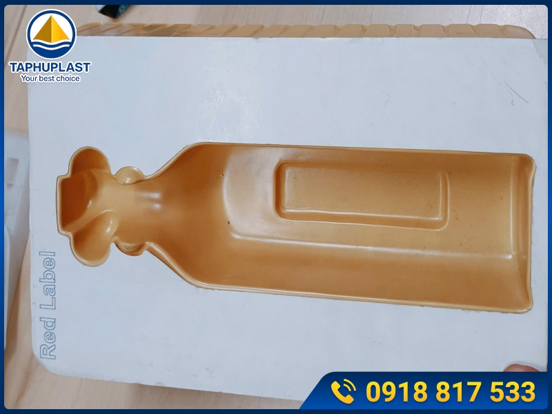 Khay nhựa đựng rượu - Khay Nhựa Định Hình Tâm Tấn Phúc - Công Ty TNHH Tâm Tấn Phúc