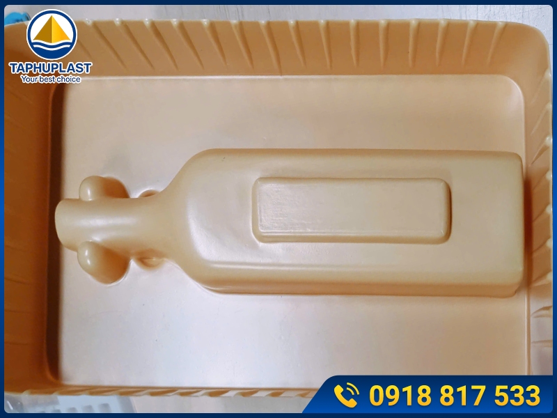 Khay nhựa đựng rượu - Khay Nhựa Định Hình Tâm Tấn Phúc - Công Ty TNHH Tâm Tấn Phúc
