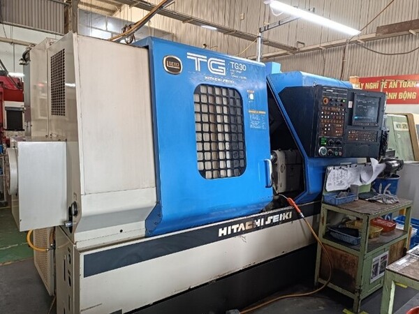 Máy tiện CNC Hitachi TG30-12IN