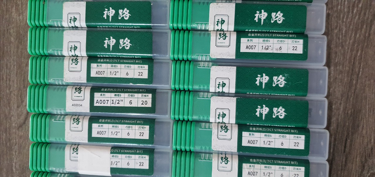 Mũi khoan máy CNC - Máy Chế Biến Gỗ IMA CNC - Công Ty TNHH TM & XNK Máy Móc Thiết Bị IMA CNC