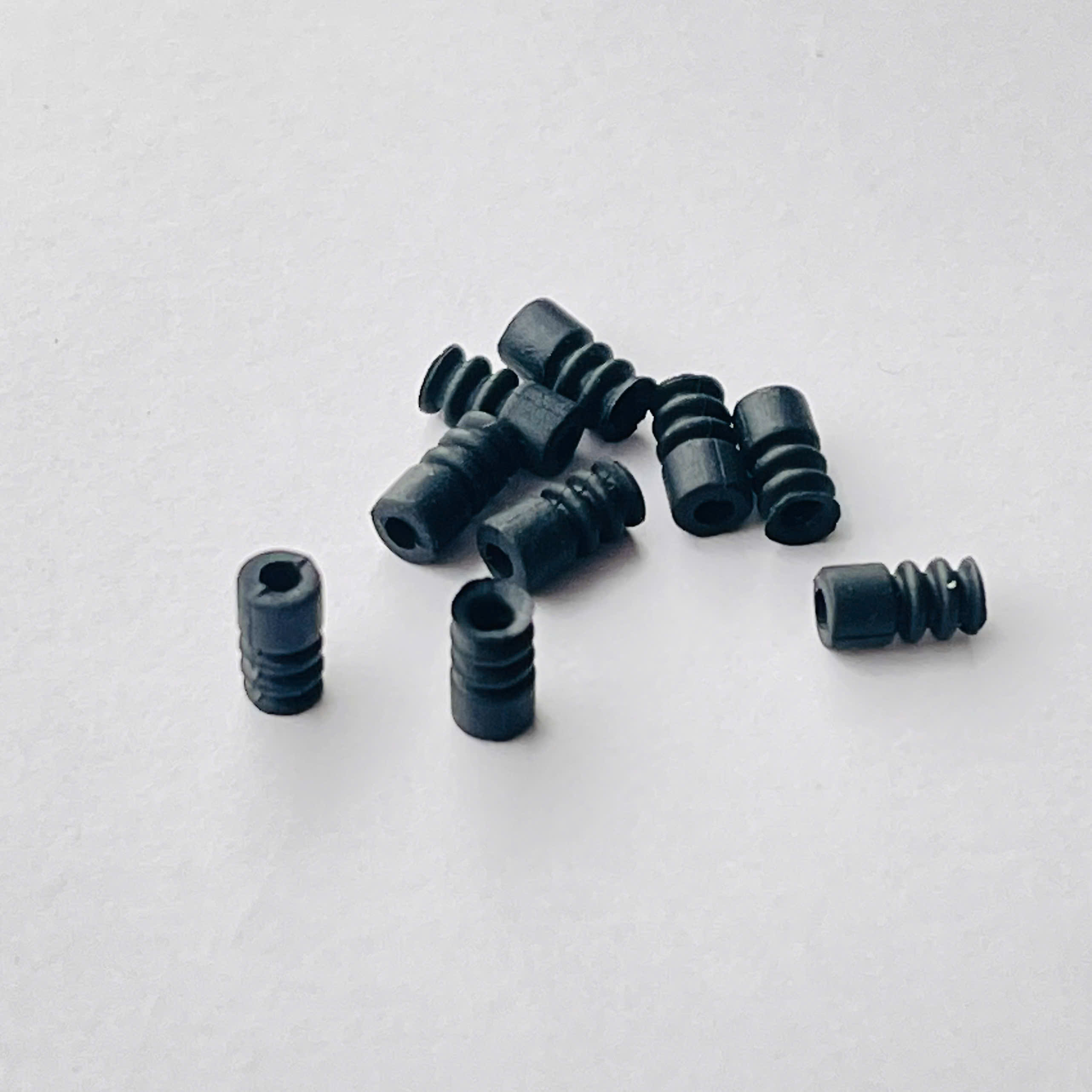 Giác hút silicone - Công Ty TNHH Sản Xuất Và Thương Mại TKV Hà Nội