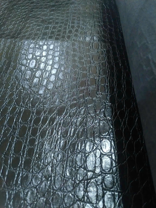 Da cá sấu bụng tròn