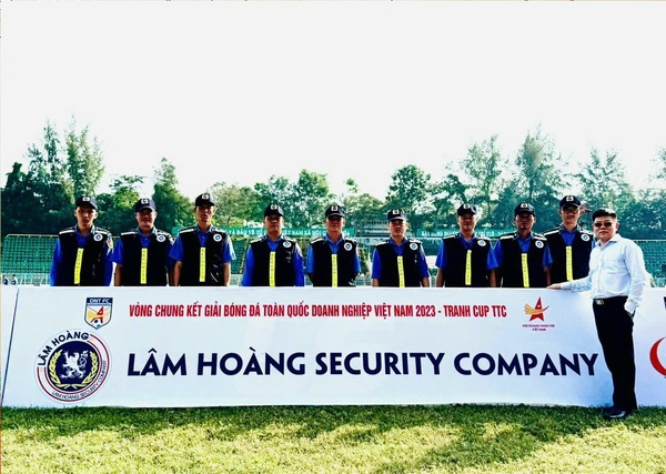Bảo vệ con người